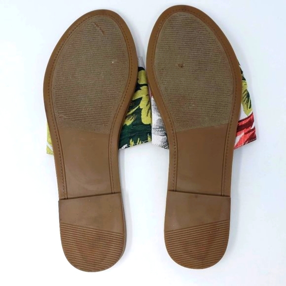 Steve Madden Mishos Mishelle Floral Slip-on Sandal - Picture 12 of 14